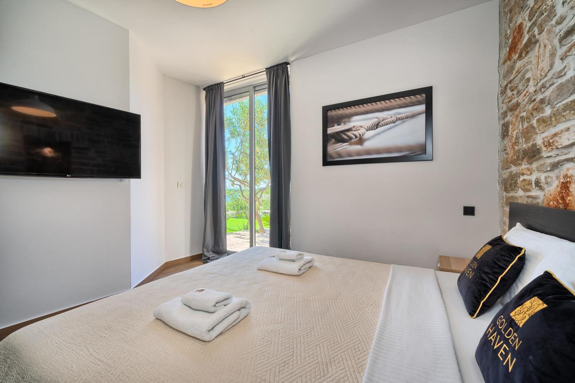 Golden Haven Villa มูร์แตร์ ภายนอก รูปภาพ