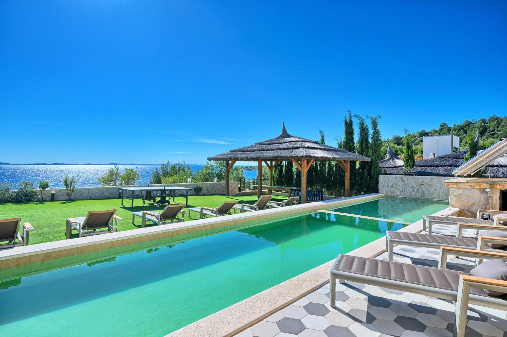 Golden Haven Villa มูร์แตร์ ภายนอก รูปภาพ