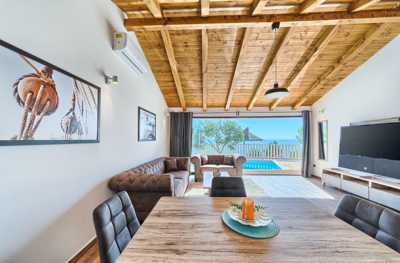 Golden Haven Villa มูร์แตร์ ภายนอก รูปภาพ